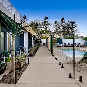 Mahala- 21 And Over (adults Only) 4* Palm Springs